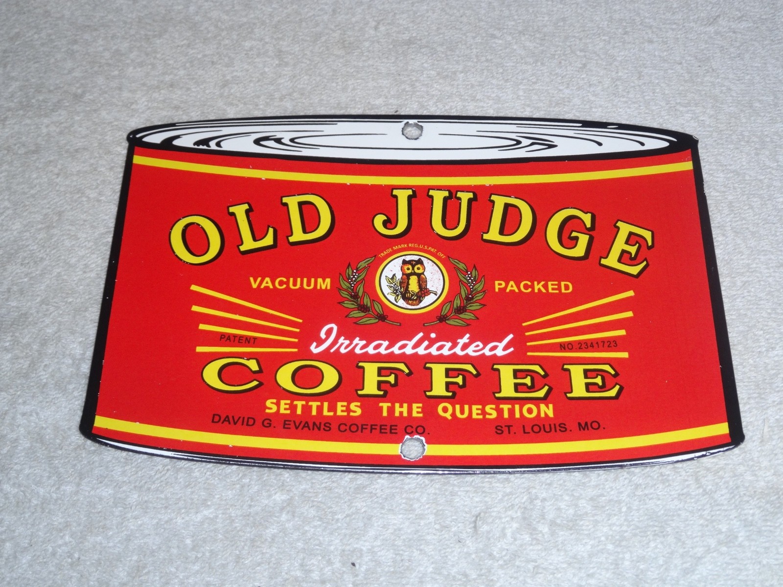 VINTAGE OLD JUDGE COFFEE CAN +OWL 7 3/4" PORCELAIN METAL SODA, GASOLINE OIL SIGN