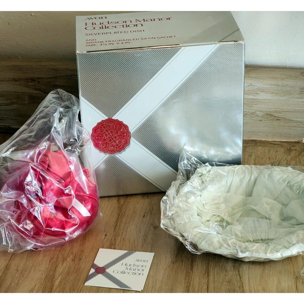 Vintage 1978 Avon Hudson Manor Coll.Silverplated Dish & Ariane Sachet NOS