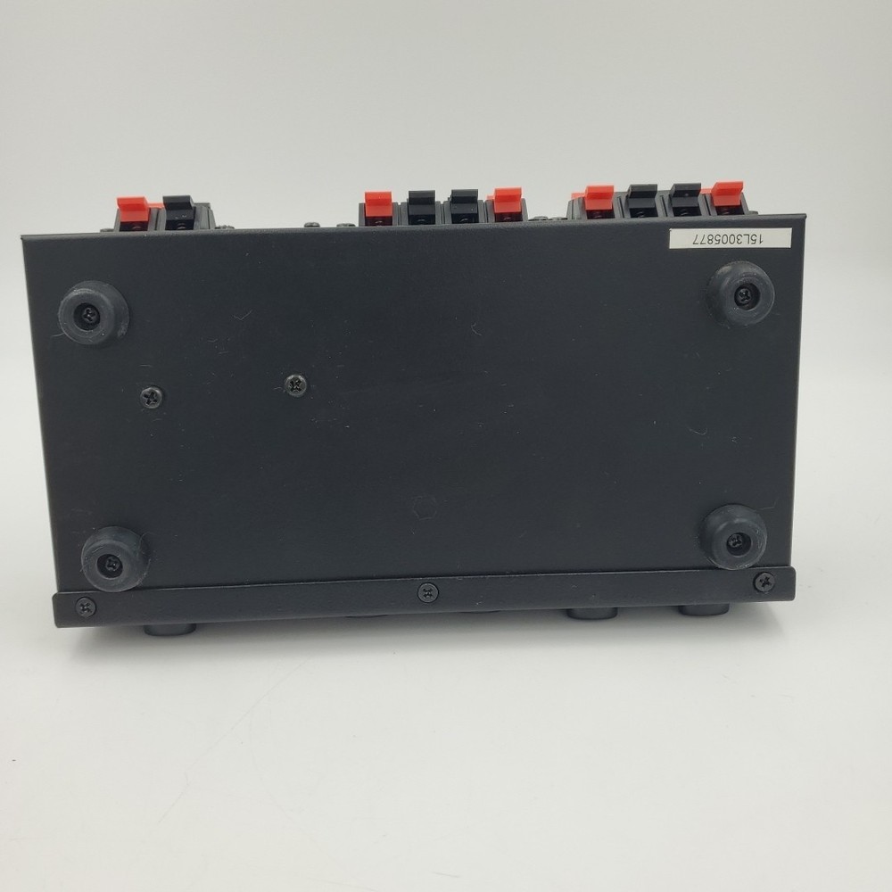 Rocketfish 4-Pair Stereo Speaker Selector RF-SSVC4