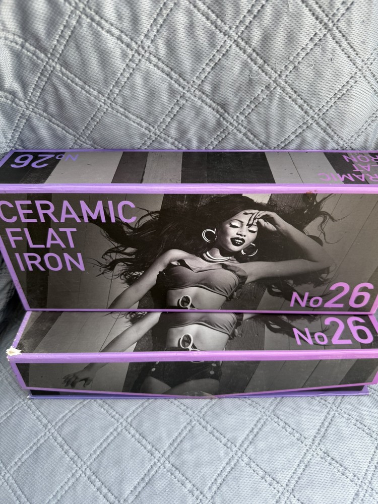 She Ceramic Flat Iron No26