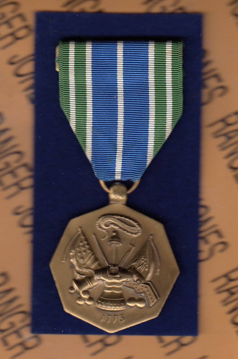 US Army Achievement Medal AAM Award fullsized medal only pinback