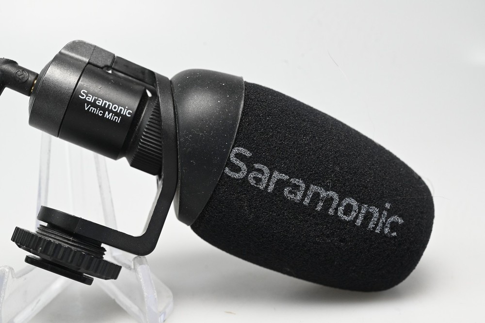 Saramonic Vmic Mini Compact Camera-Mount Microphone #G628