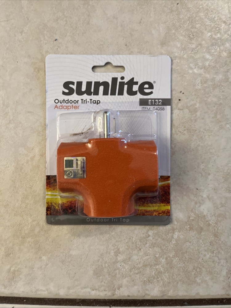 Sunlite E132 Outdoor Tri-tap Adapter