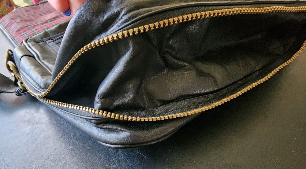 Jaguar Messenger Bag