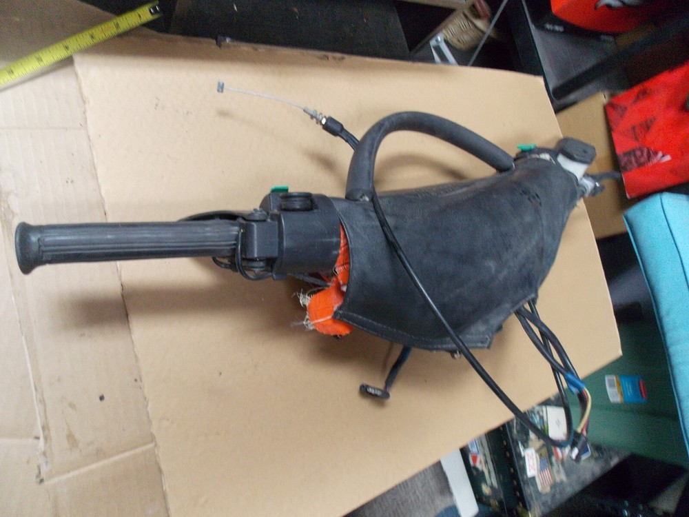 2000 ARCTIC CAT PS 600 EFI HANDLEBARS controls s#11