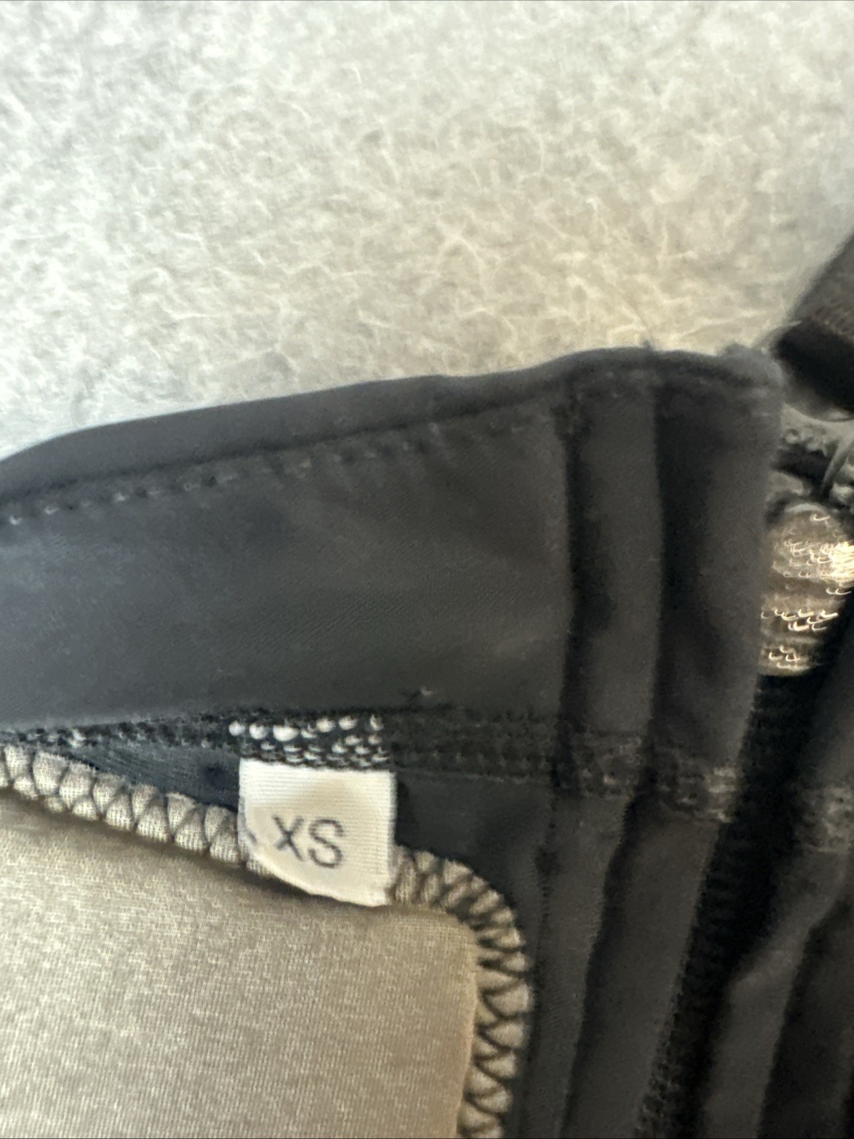 Impulse Body Fitness EMS Workout Suit Vests Bands Mens XS Lot Of 2