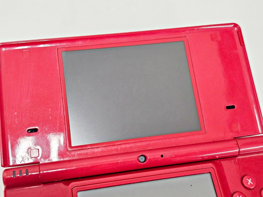 Nintendo DSi Console Red 142 Japan