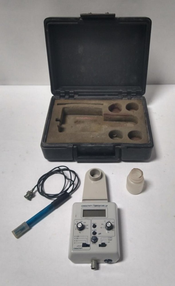 Cambridge Scientific Conductivity Temperature pH Meter Kit with Probe & Case