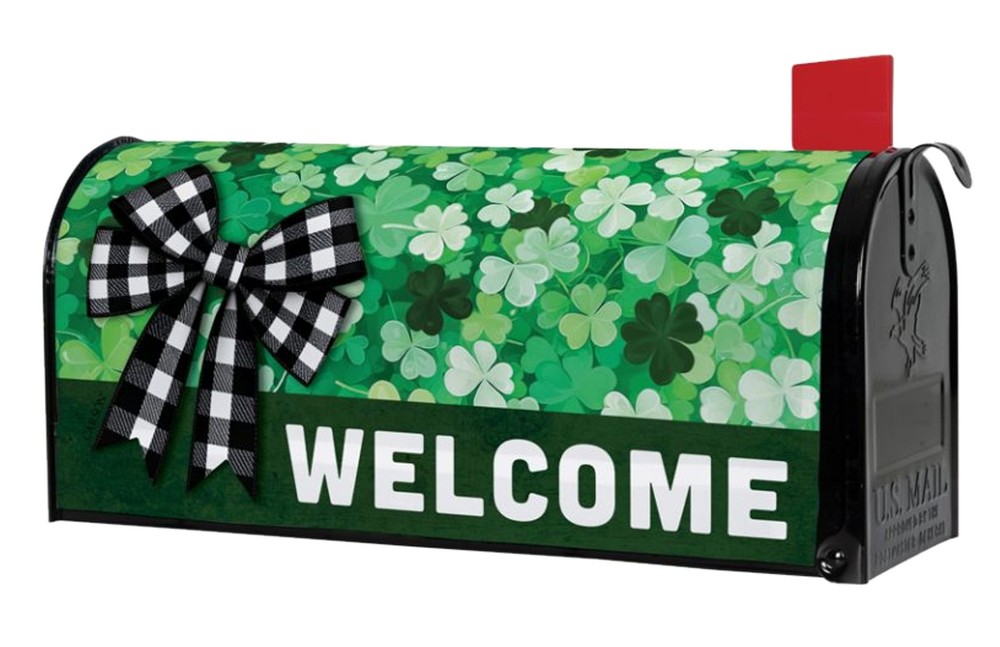 Patty Shamrock Nylon Mailbox Cover