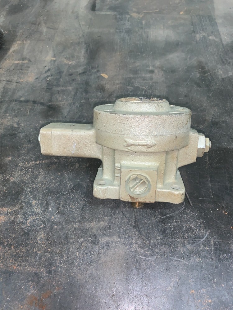 CAMEL #VCM-SF-40B-20 Variable Vane Pump