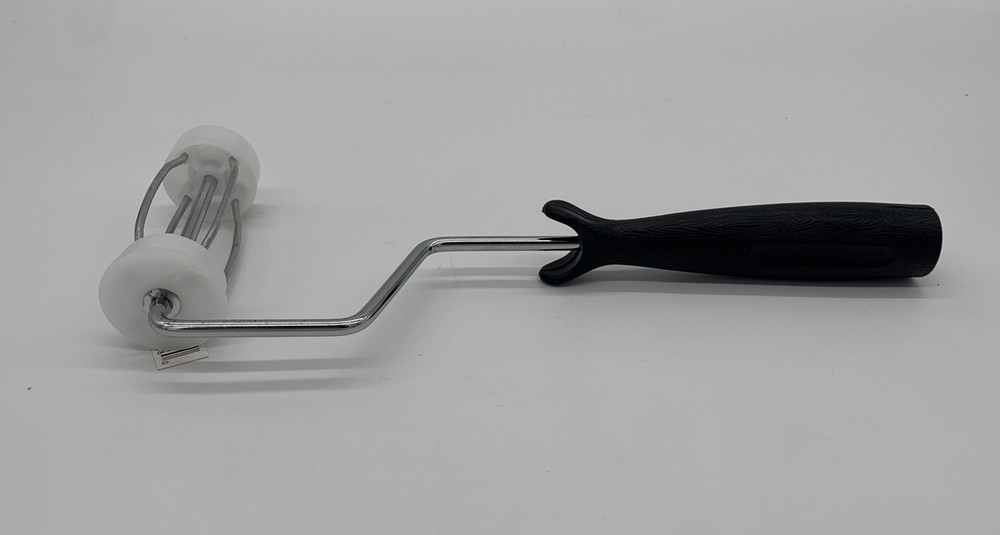 4" Paint Roller w/Threaded Base