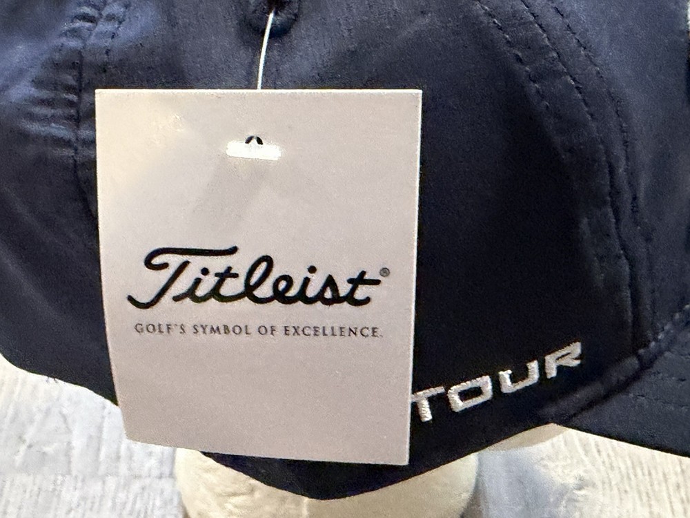 Titleist NXT Tour Adjustable Strap Golf Hat Script NOS Navy Blue NWT
