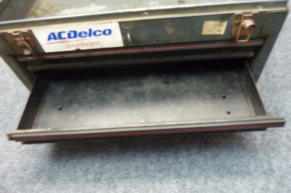 Vintage Craftsman Toolbox with drawers