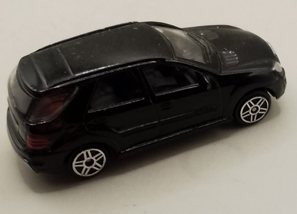 HTi black Merdedes-Benz ML class