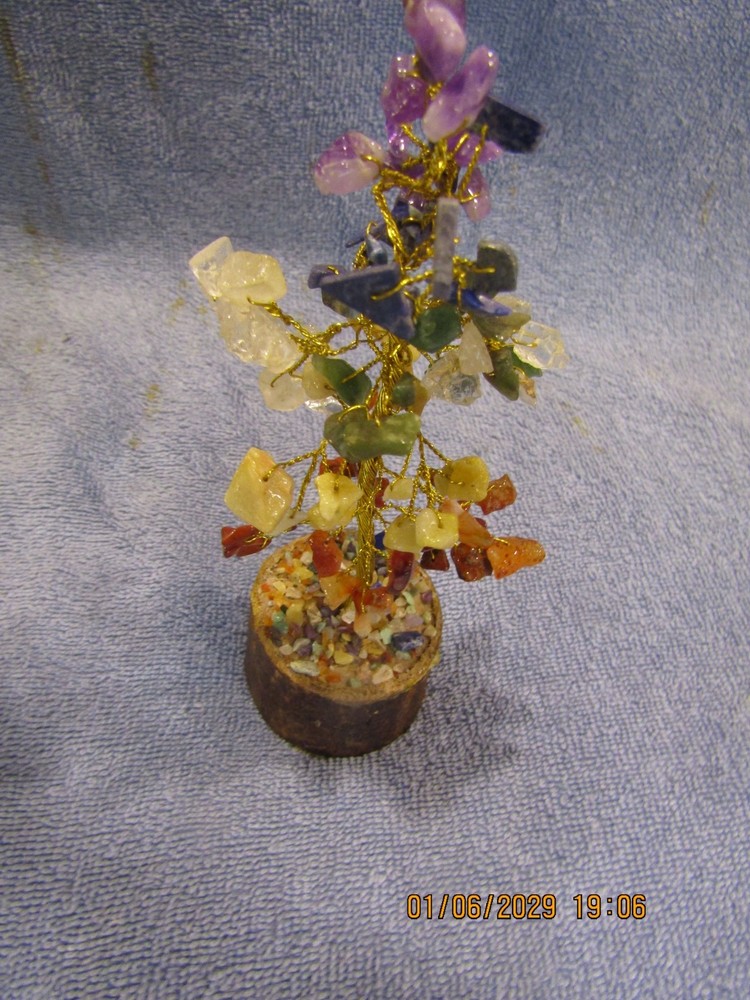 7" tall Quartzsite Arizona gem tree asorted stones.