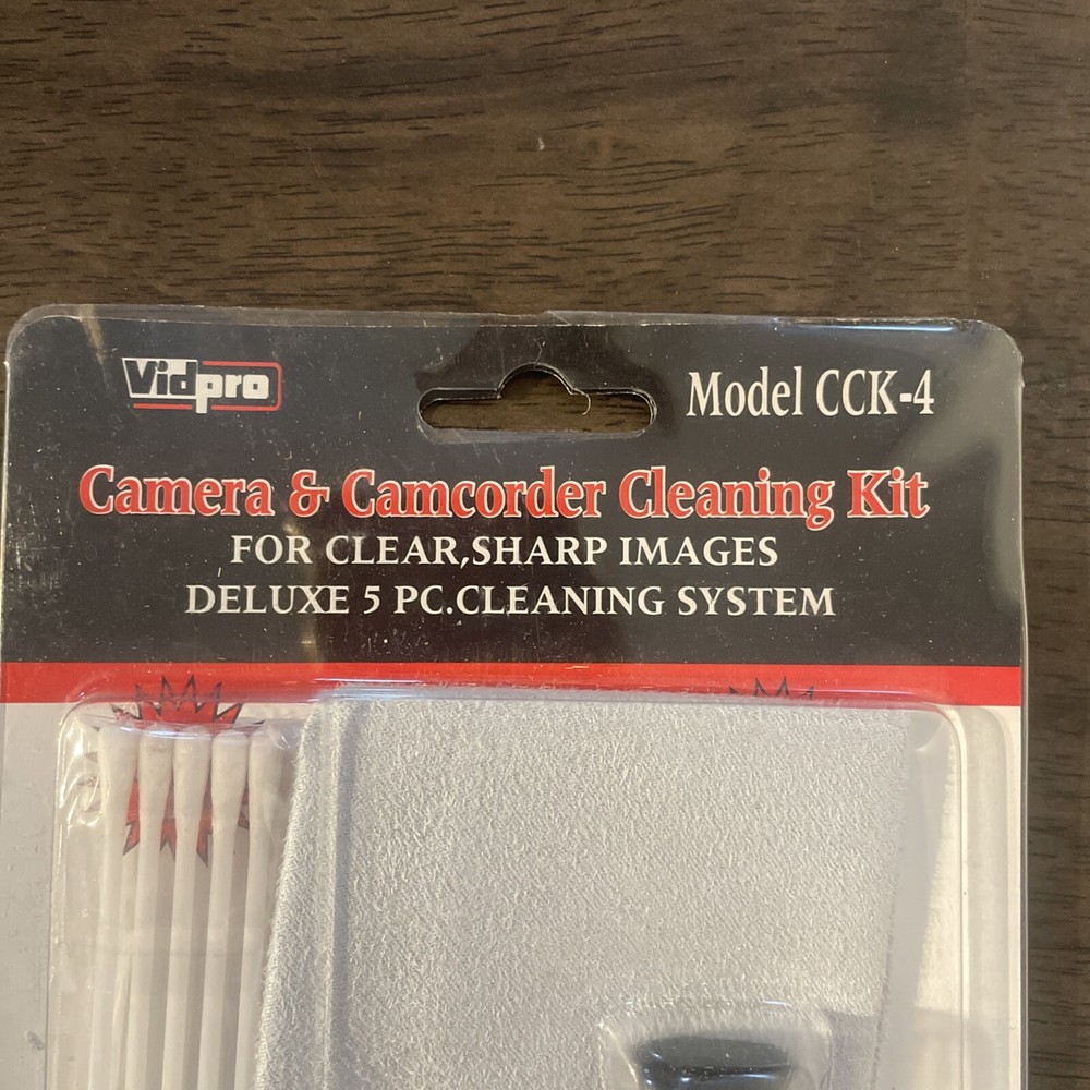 Vidpro Camera & Camcorder Cleaning Kit - Model # CCK-4 New Sealed.