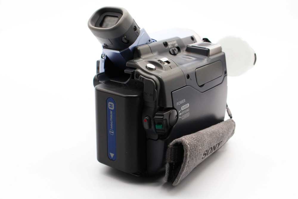 Sony DCR-TRV14E MiniDV Handycam Camcorder Digital Video Camera - Tested Bundle E