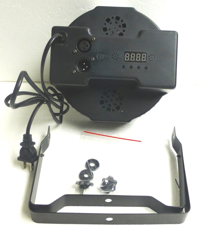 Artic 36 -1" W Flat Par Light LED with Single bracket.