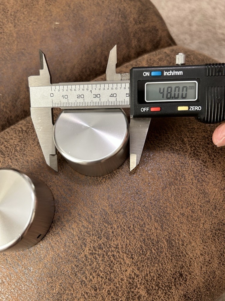 48 mm X 25 mm Aluminum Potentiometer Knobs (2)