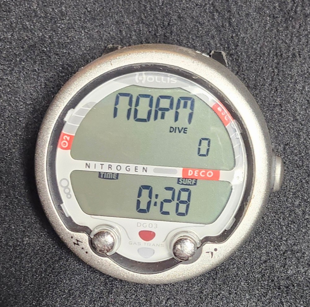 Hollis DG03 Scuba Dive Computer, Air Integrated, 3 Gas Decompression