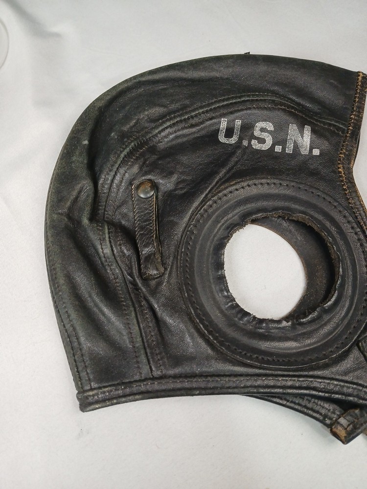 WW2 U.S.N Navy Leather Deck Cap