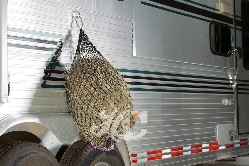 Efficient Horse Feeding Solution - UV Treated Half Bale Hay Net, Easy to Use