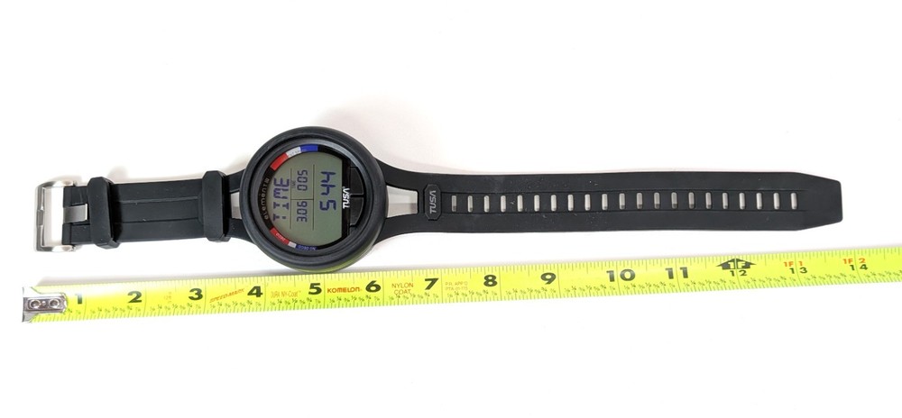 Tusa Element III Scuba Diving Wrist Computer Nitrox Compatible Backlit Display 3