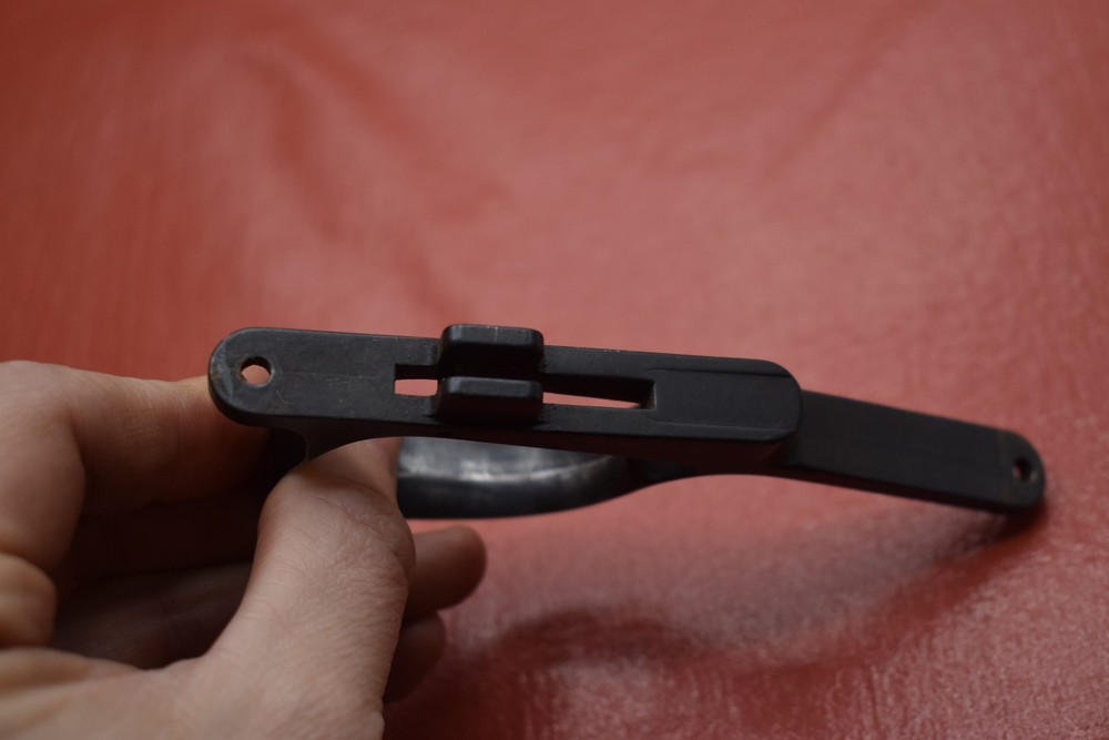 Thompson Center Firestorm new englander Muzzleloading Rifle Trigger Guard