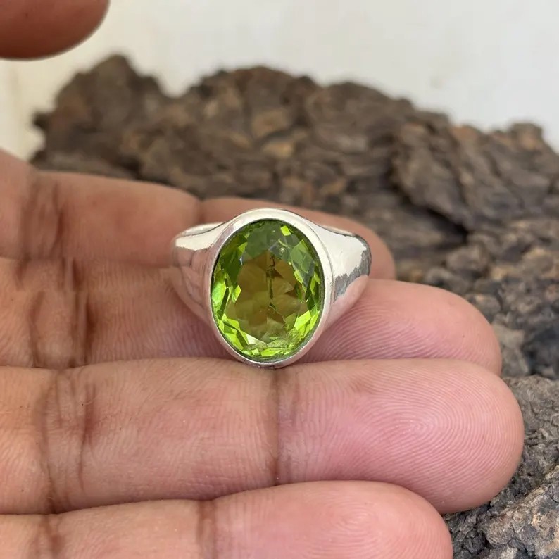 Solid 925 Sterling Silver Natural Peridot Oval Gemstone Handmade Statement Ring