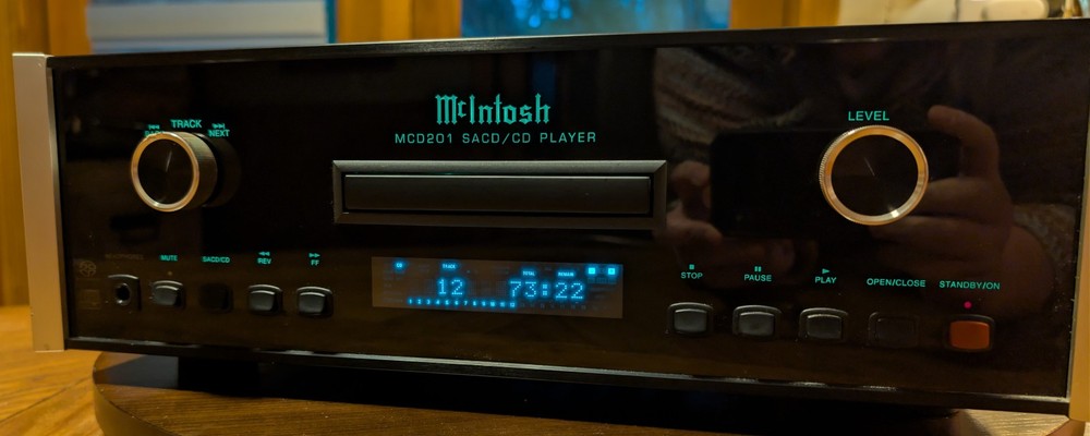 McIntosh MCD201 SACD Player EXCELLENT CONDITION