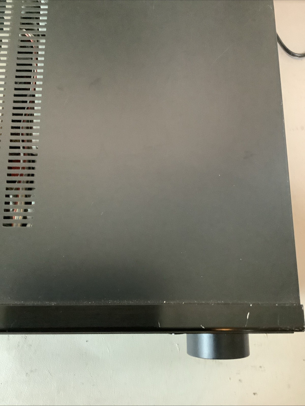 Denon AVR-2400 AV Receiver. See Pics And Description.