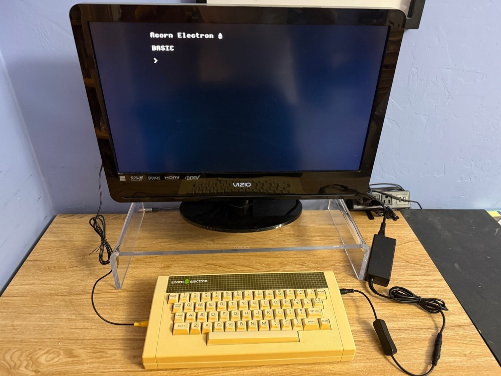 Plug & Play Acorn Electron Computer