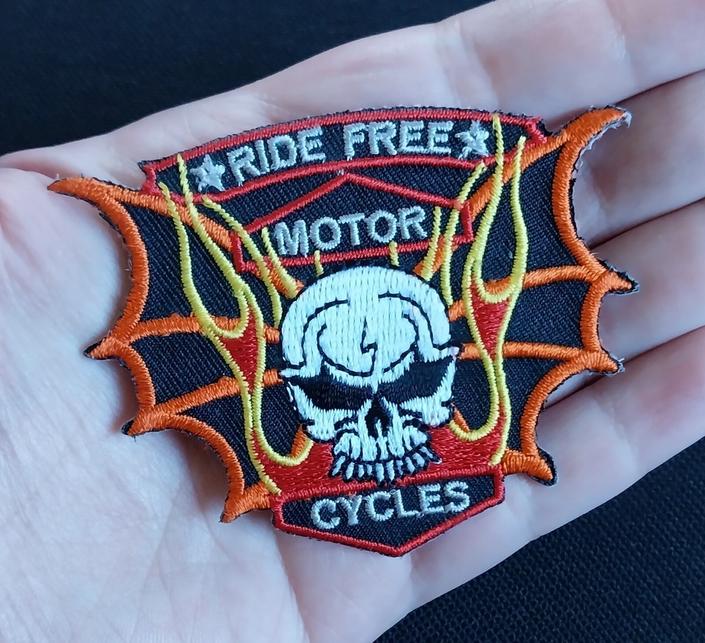 Motorcycle Biker Patch - Winged Flames Skull Ride Free - Sew or Iron On