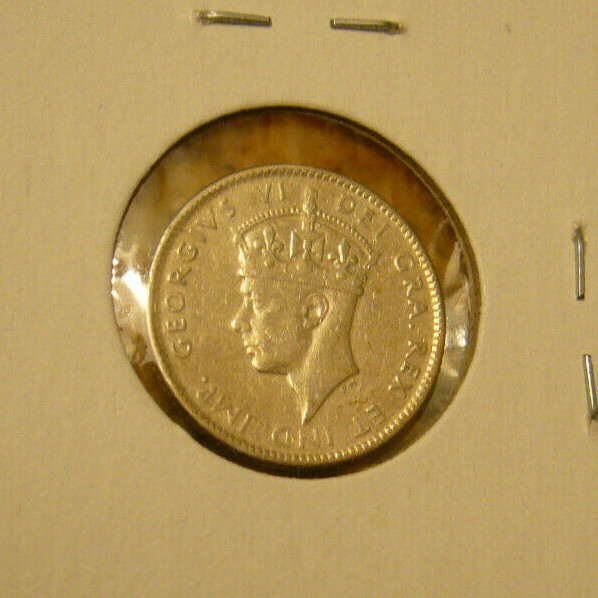 1945 c Newfoundland 10 Cent Silver Coin