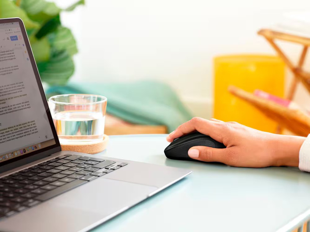 Logitech - M325s Wireless Optical Compact Ambidextrous Mouse - Wireless - Black