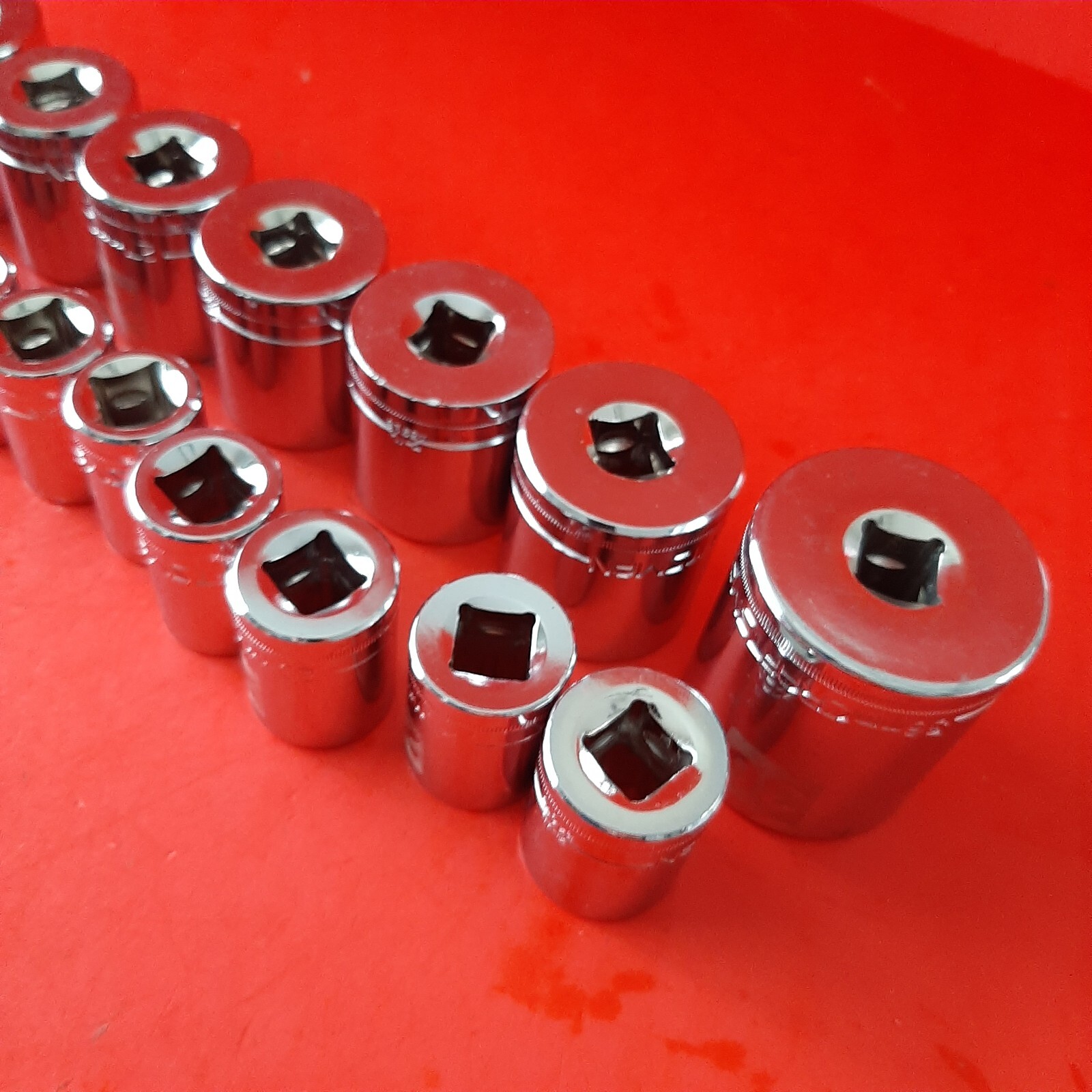 NEW CRAFTSMAN Easy Read 24pc 12pt 1/2 Drive METRIC Socket Set 9-30mm,32mm,36mm