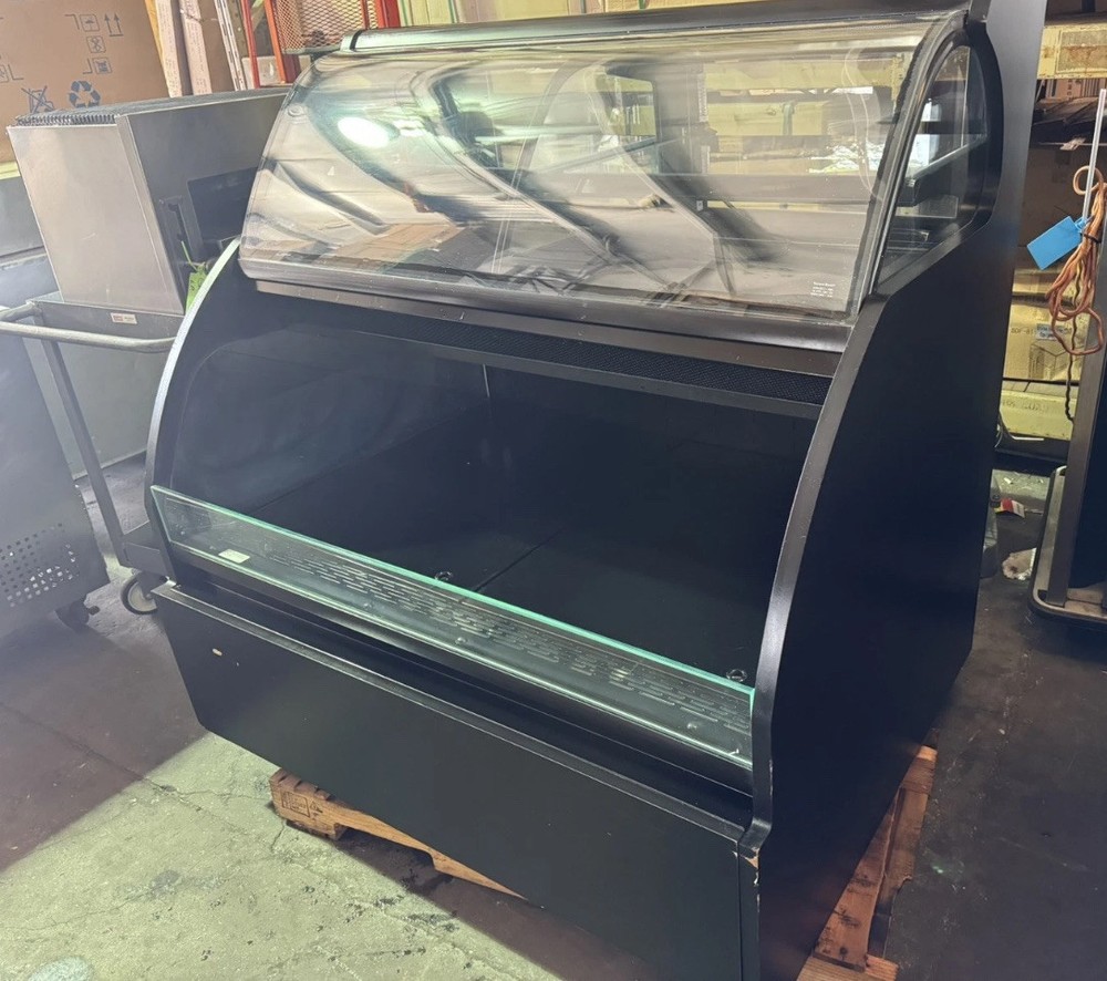 Structural Concepts Bakery Display Case, Refrigerated/Dry NICE WORKING SHAPE!