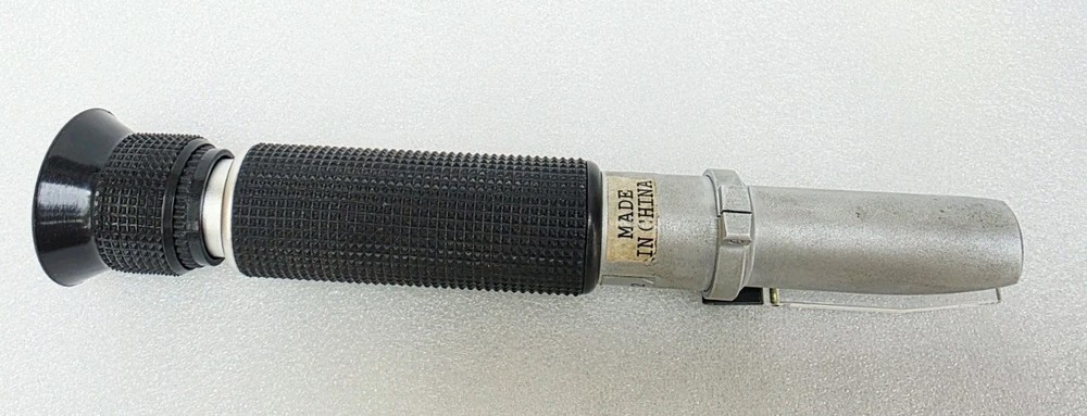 EXTECH PORTABLE REFRACTOMETER RF12 COOLANT/BATTERY ACID FOR EXTECH MAKE CHINA