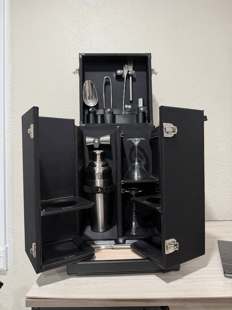 TUMI MIXOLOGY SET BAR