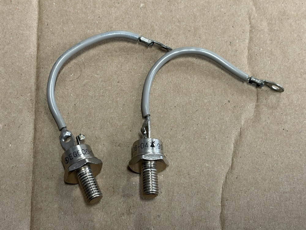 2 pieces EGG06-04 thyristor