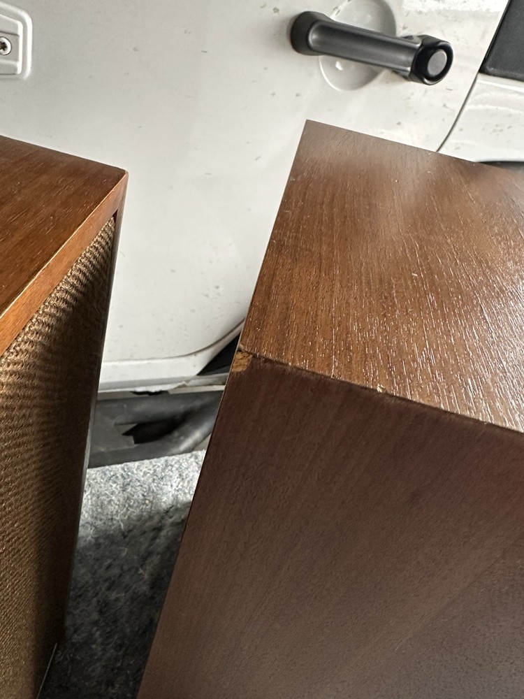 KLH Model Twenty Six Turntable Stereo System & Speakers Untested