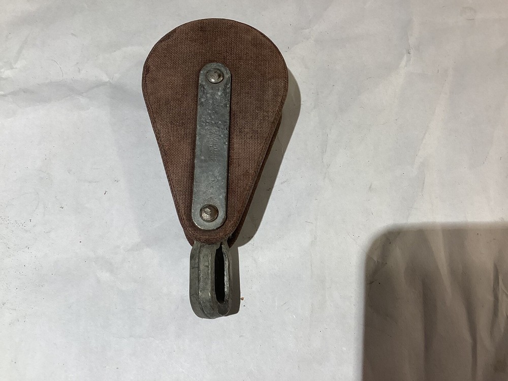 Vintage Hardware Pulley