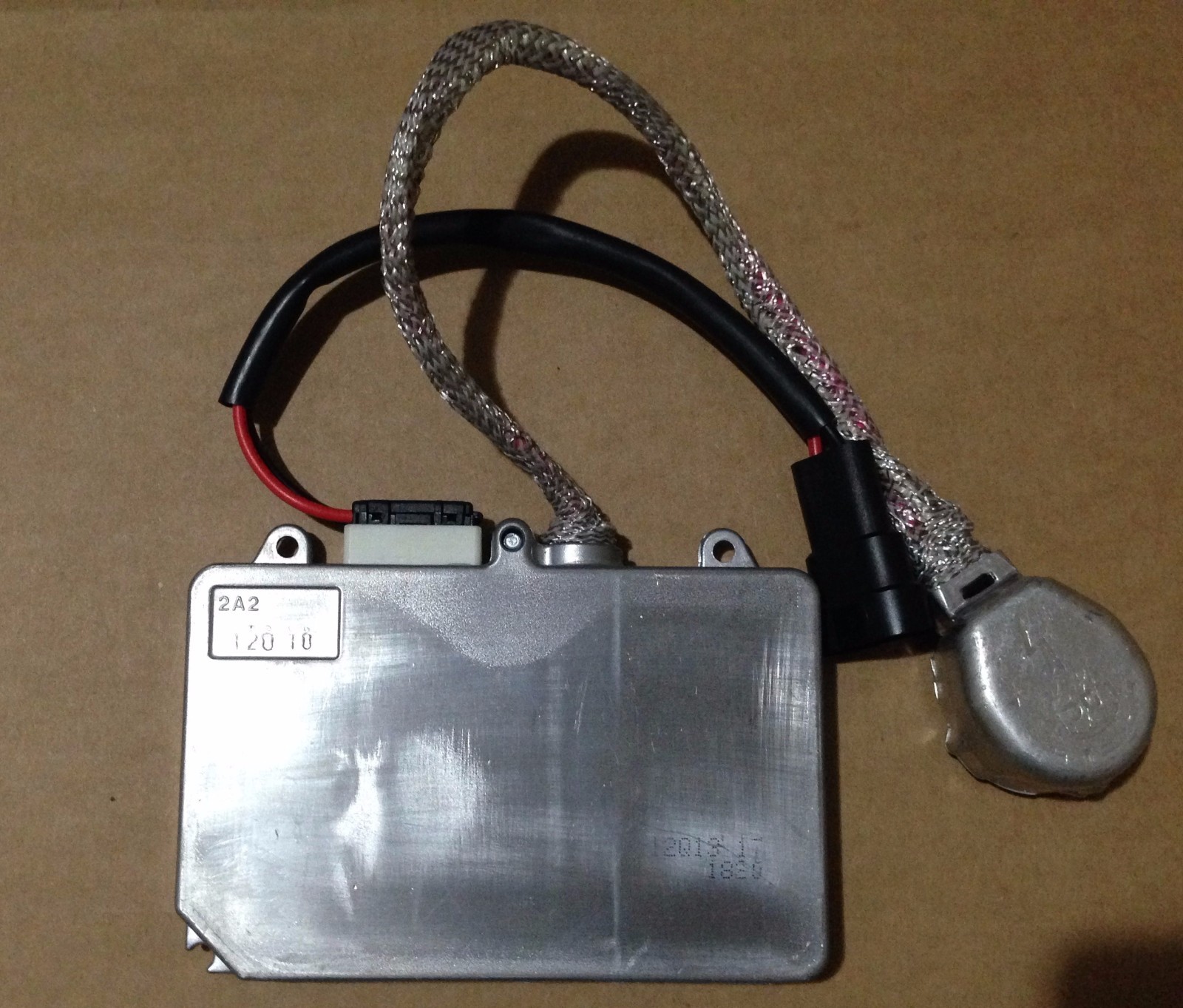 NEW FOR LEXUS OEM GENUINE DENSO D2S D2R HID XENON HEADLIGHT BALLAST DDLT002