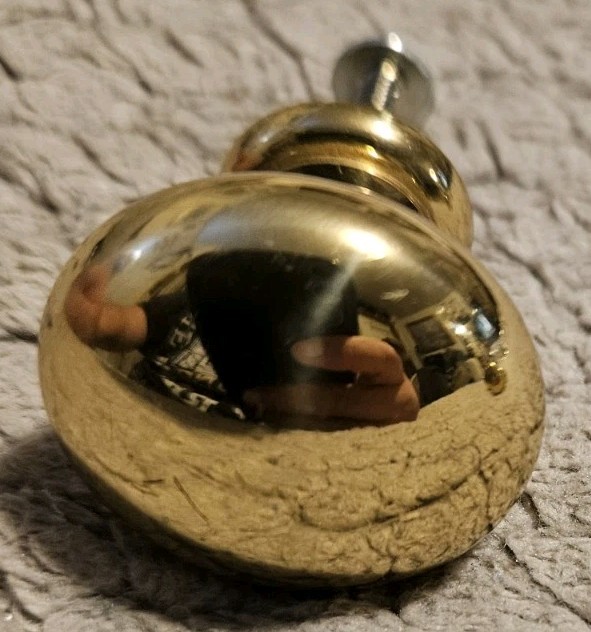 Brass Drawer Pull 1 1/4 Inches