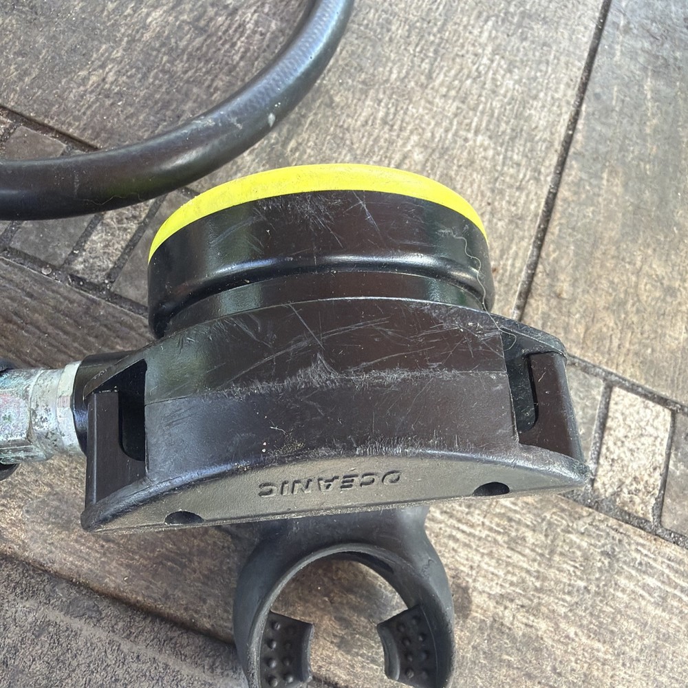 Oceanic Alpha Scuba Regulator