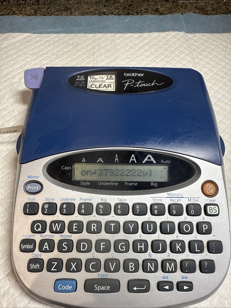 Electronic Brother P-Touch PT-1750 Labeling System Thermal Maker Printer
