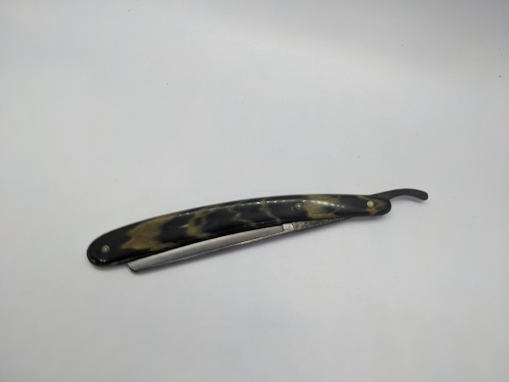 vVntage German straight razor With Box