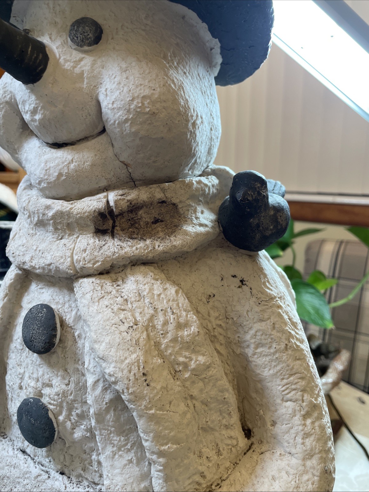 Christmas Snowman Bird Feeders Black Birds Fiberglass Mix Materials Beautiful 2