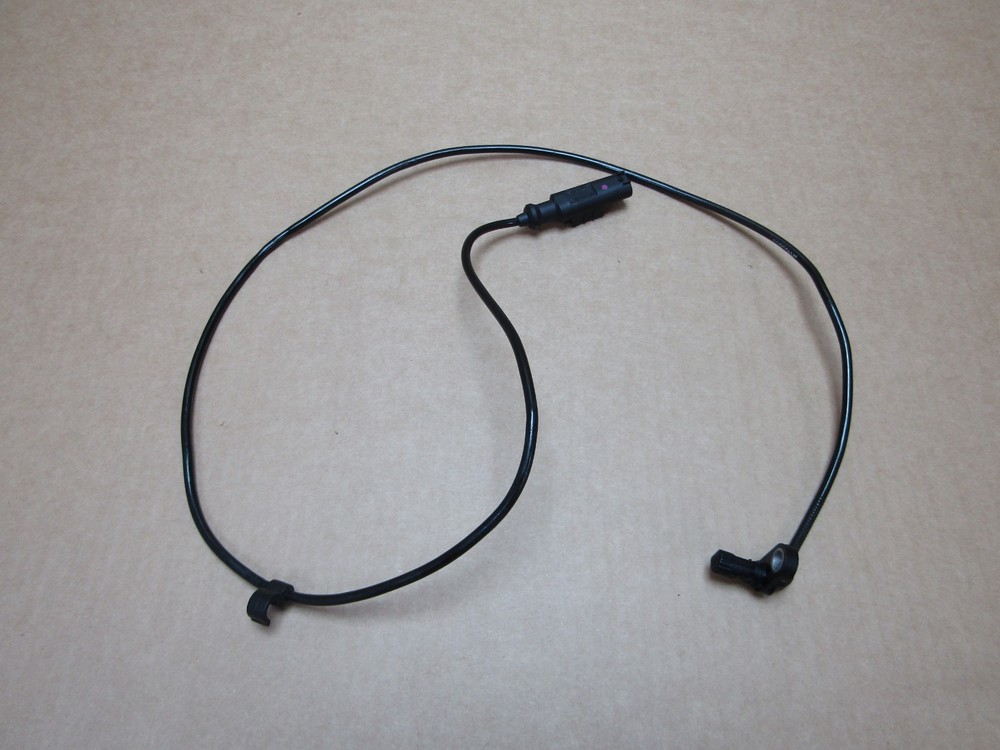 Triumph speed 400 2024 front ABS sensor (15422)