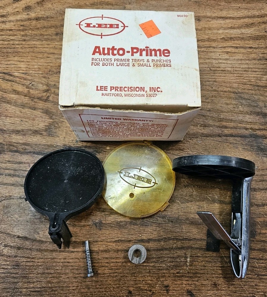 Lee Precision 90230 Auto-Prime Hand Priming Tool Reloading Reloader